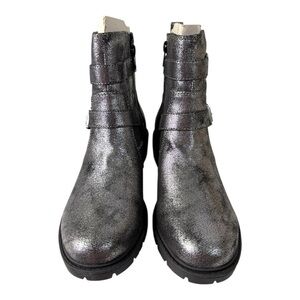 GBG Los Angeles Pewter Moto Ankle Boots – Size 6.5M